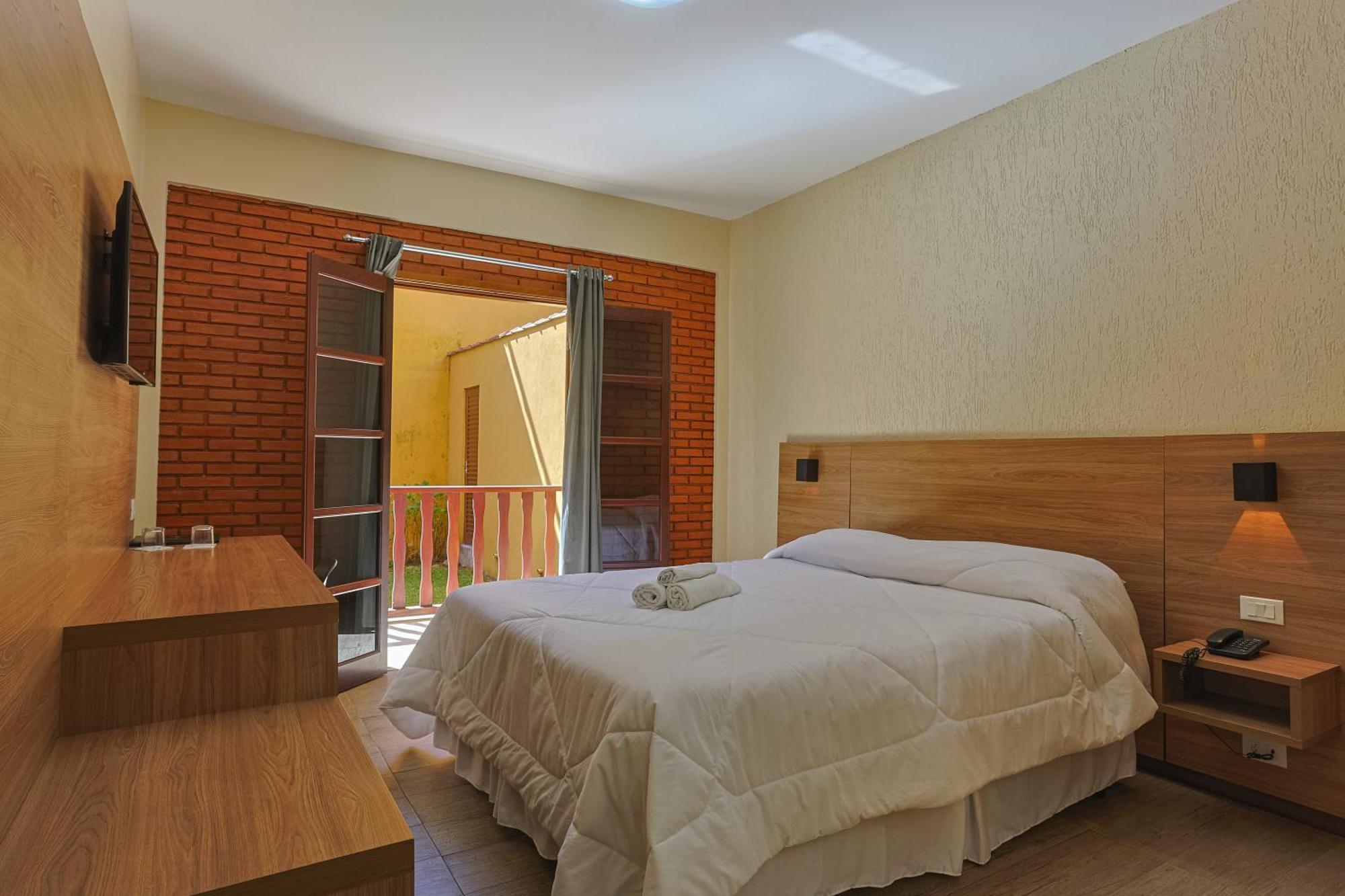 Hotel Garnier 3*